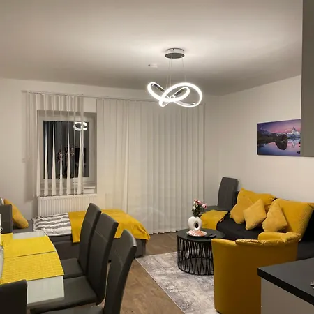 Neubauwohnung In - Sehr Zentral Mit Gratis Parkplatz Apartment *