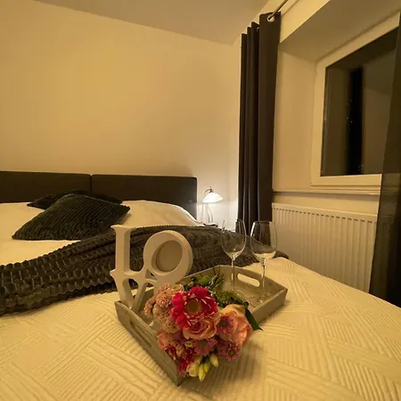 Appartement Neubauwohnung In - Sehr Zentral Mit Gratis Parkplatz *