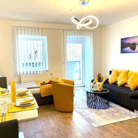 Neubauwohnung In - Sehr Zentral Mit Gratis Parkplatz