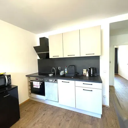 Neubauwohnung In - Sehr Zentral,gratis Parkplatz Und Balkon Apartment Linz