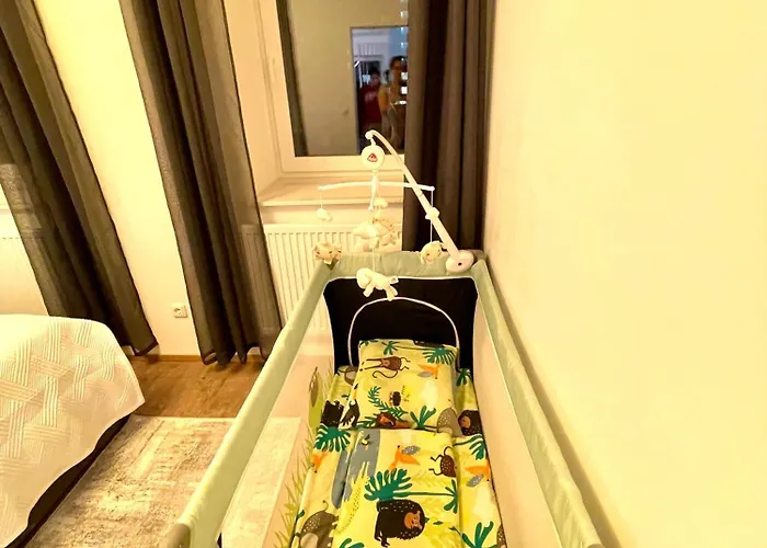 Neubauwohnung In - Sehr Zentral,gratis Parkplatz Und Balkon * Linz